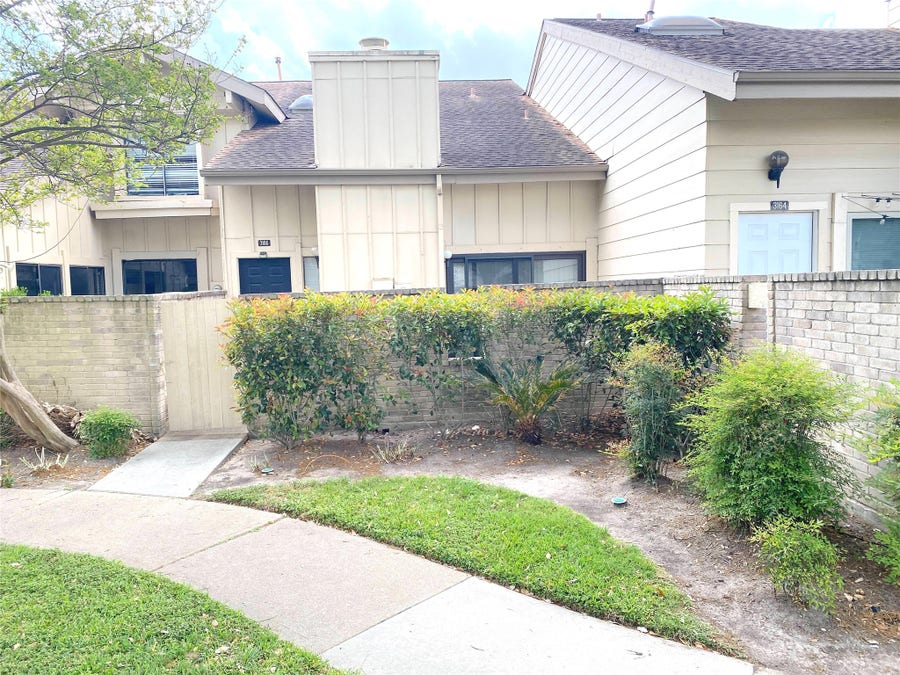 Property photo for 3166 Windchase Boulevard, #465, Houston, TX