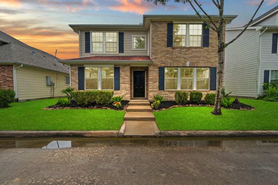 Property photo for 11720 Longwood Garden Way, Houston, TX