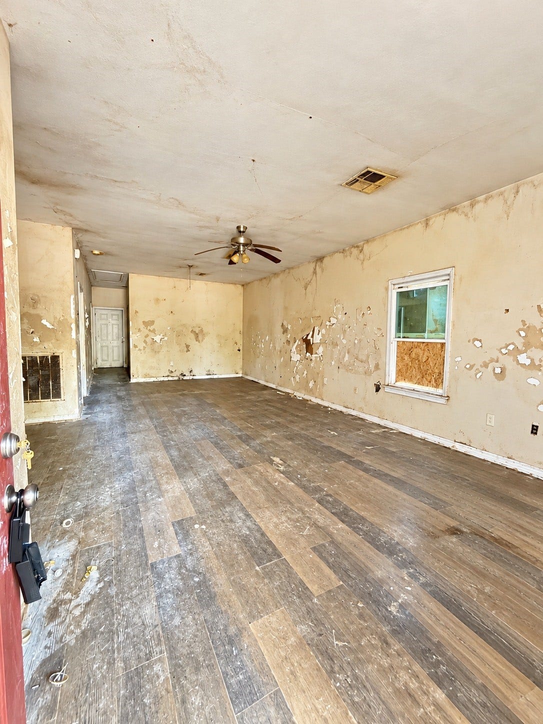 19841 Bluewater Road, Montgomery, TX 77356