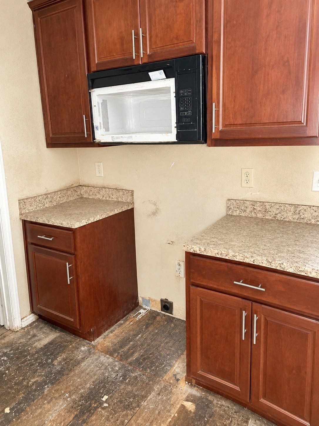19841 Bluewater Road, Montgomery, TX 77356