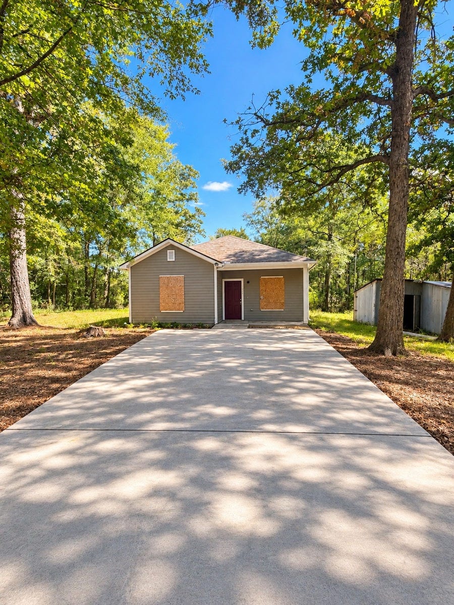 Property photo for 19841 Bluewater Road, Montgomery, TX