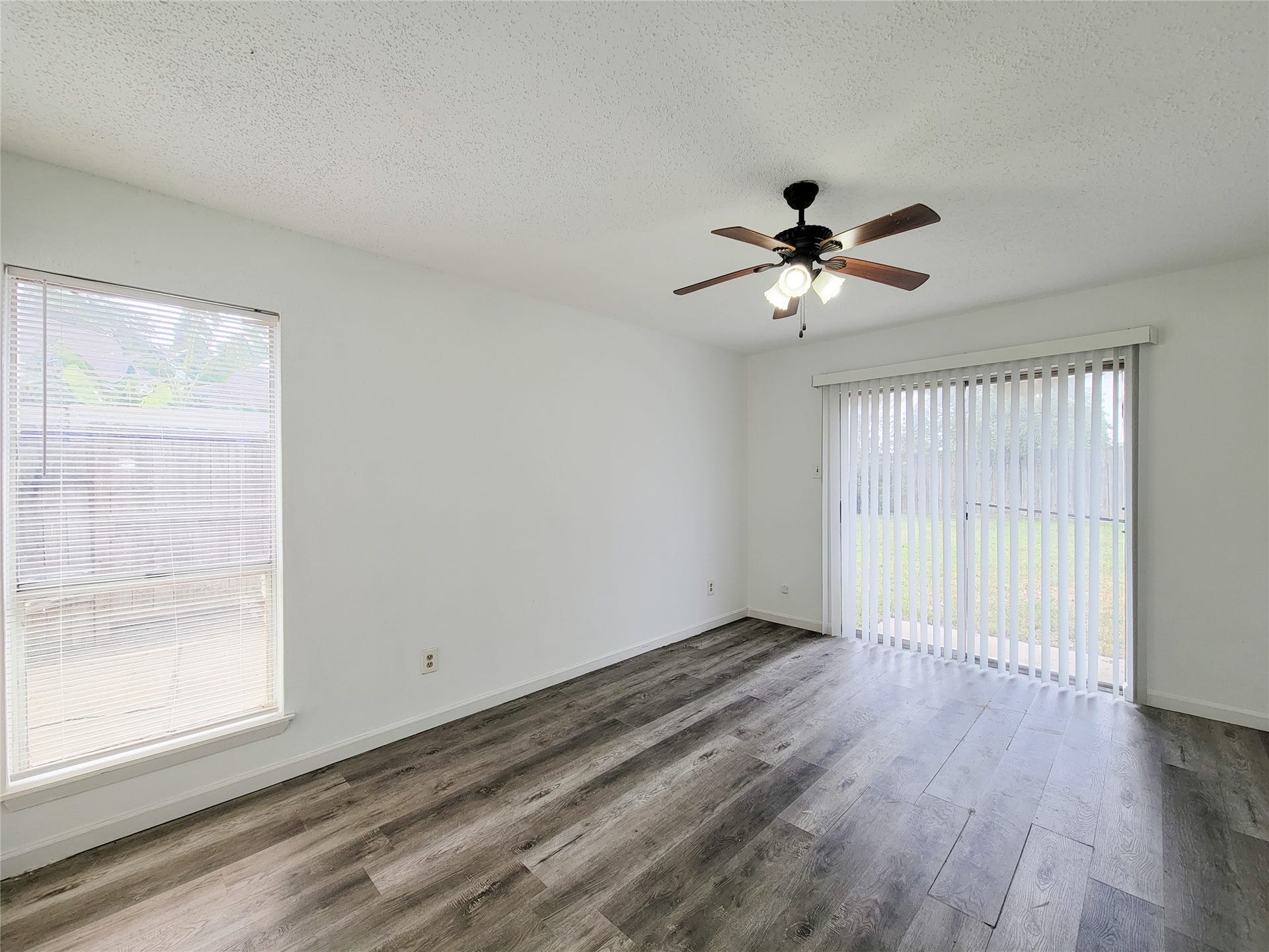 17008 Mercado Drive, Houston, TX 77083 17008 Mercado Drive, Houston, TX 77083