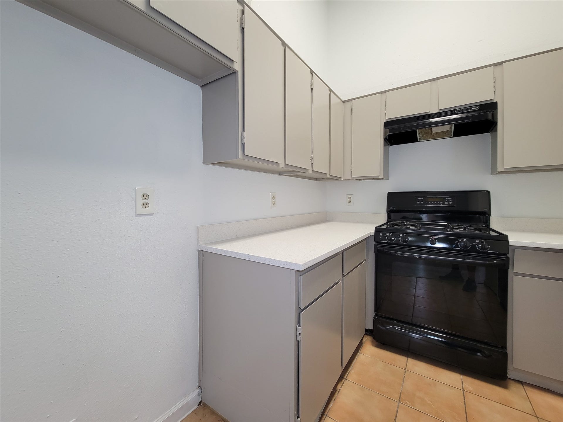 17008 Mercado Drive, Houston, TX 77083 17008 Mercado Drive, Houston, TX 77083