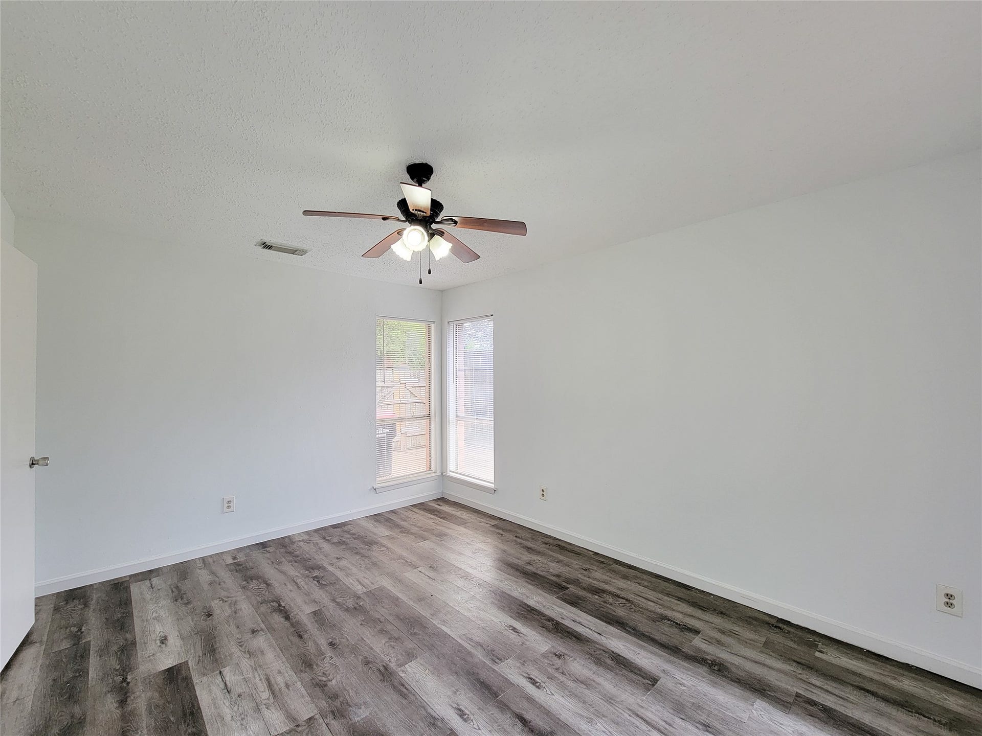 17008 Mercado Drive, Houston, TX 77083 17008 Mercado Drive, Houston, TX 77083