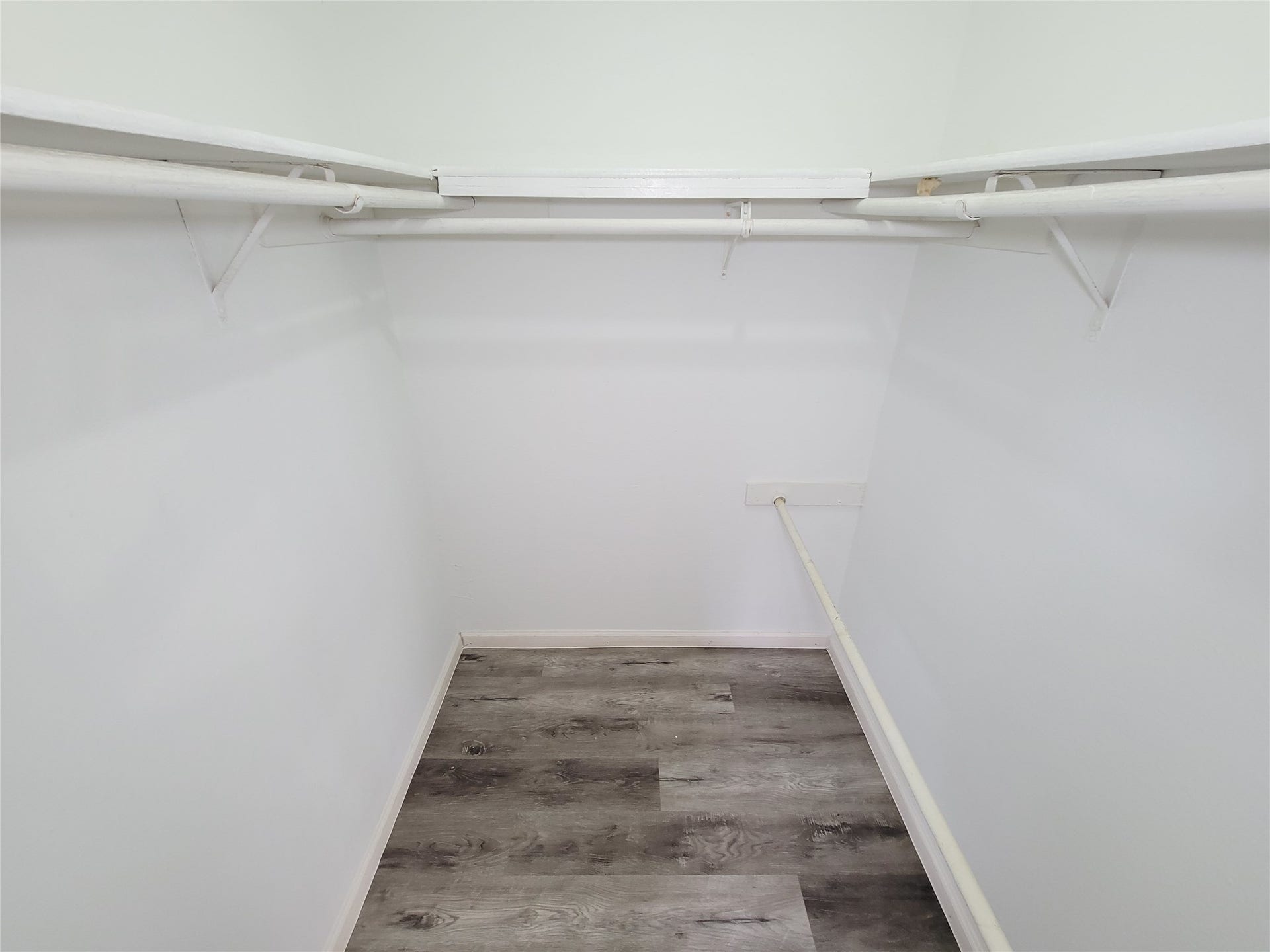 17008 Mercado Drive, Houston, TX 77083 17008 Mercado Drive, Houston, TX 77083