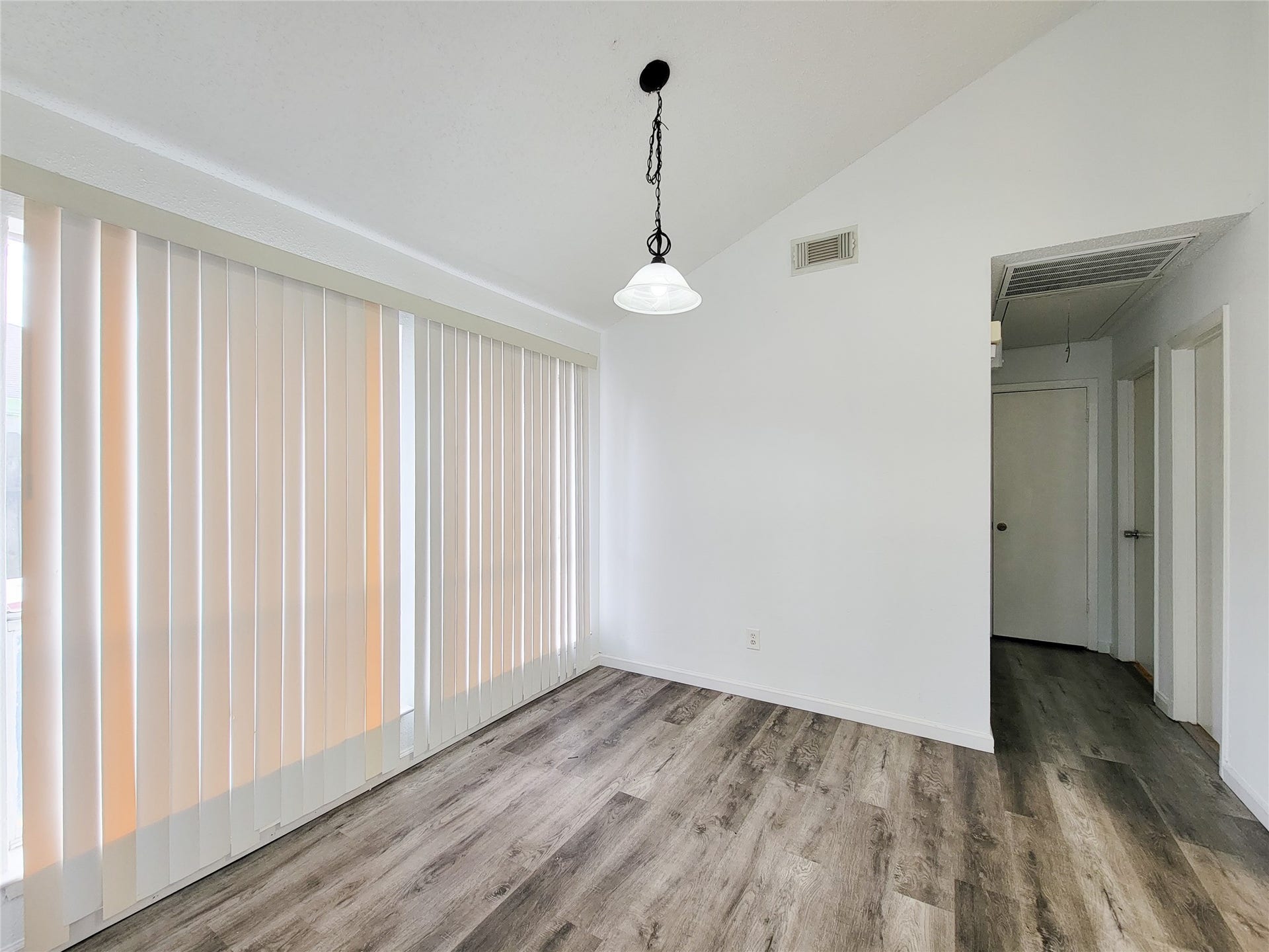 17008 Mercado Drive, Houston, TX 77083 17008 Mercado Drive, Houston, TX 77083
