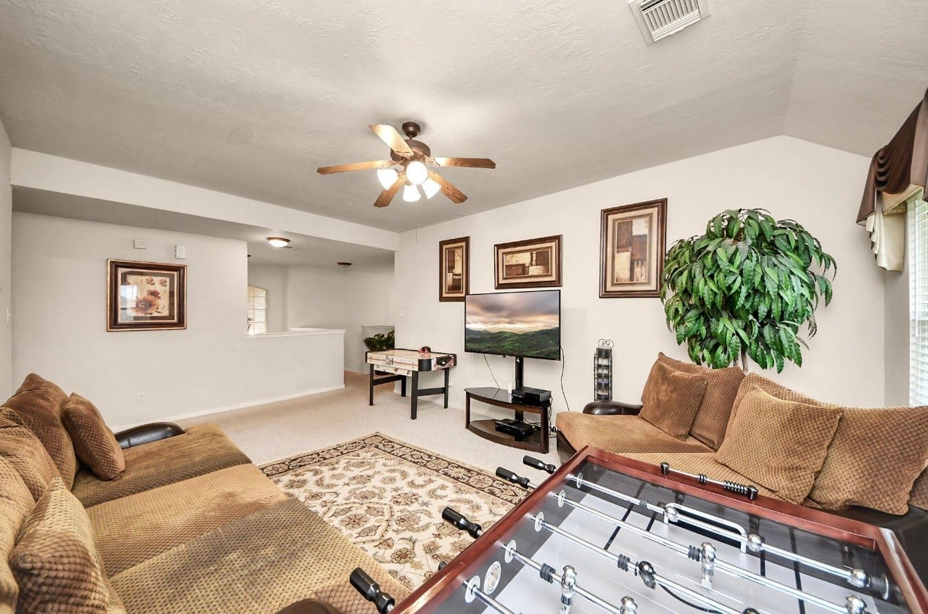 3035 Aspen Hollow Lane, Sugar Land, TX 77479 3035 Aspen Hollow Lane, Sugar Land, TX 77479