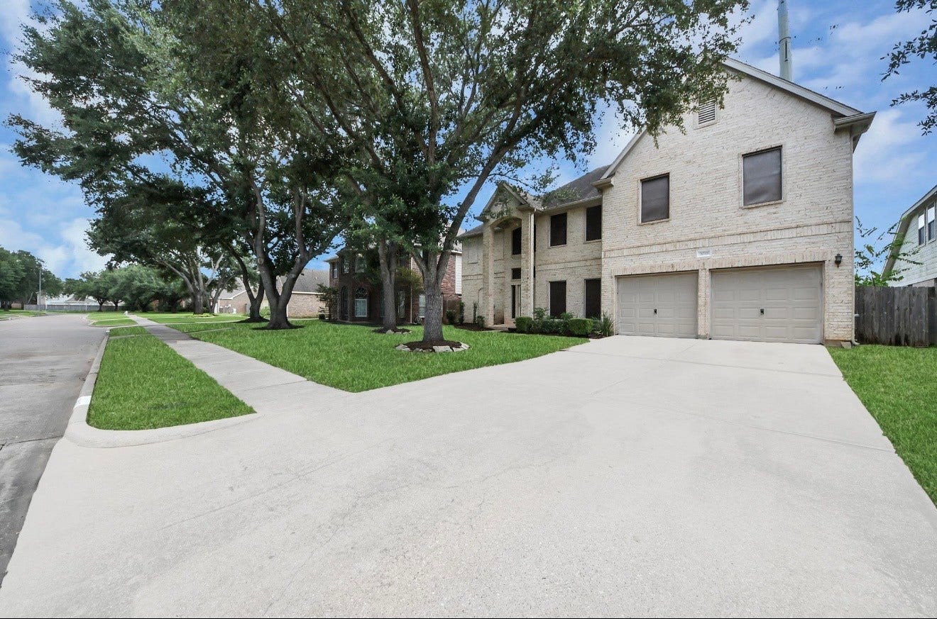 3035 Aspen Hollow Lane, Sugar Land, TX 77479 3035 Aspen Hollow Lane, Sugar Land, TX 77479