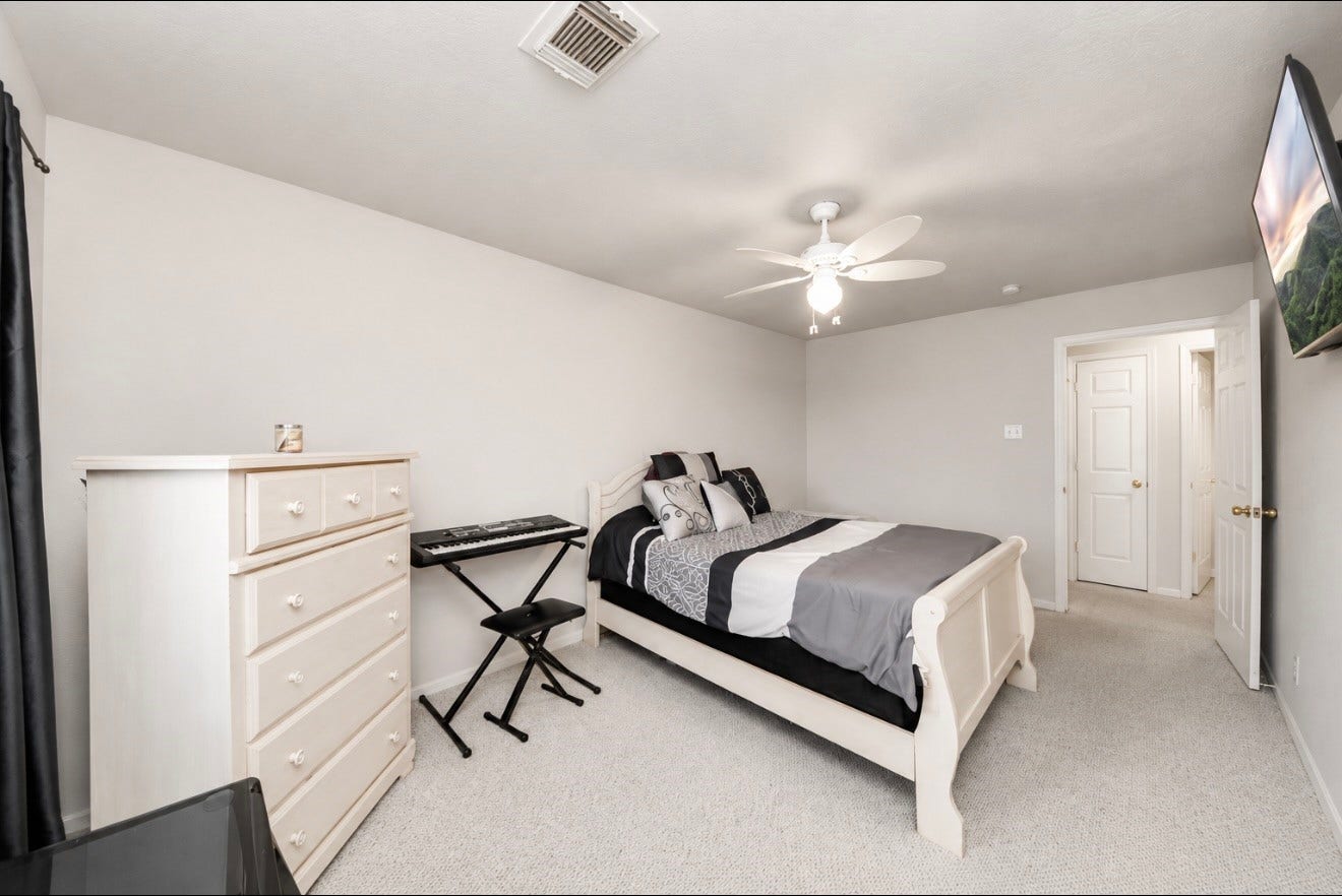 3035 Aspen Hollow Lane, Sugar Land, TX 77479 3035 Aspen Hollow Lane, Sugar Land, TX 77479