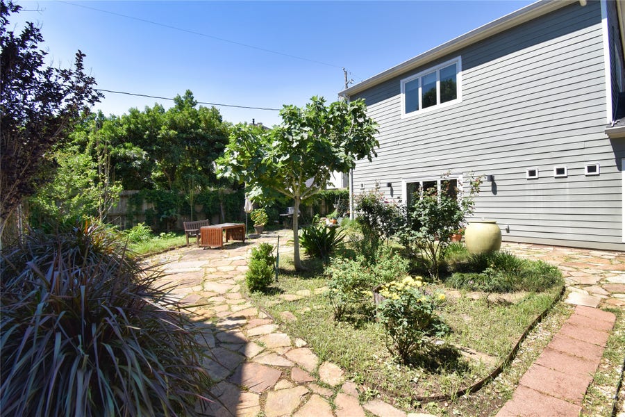 Property photo for 4531 Palmetto Street, Bellaire, TX