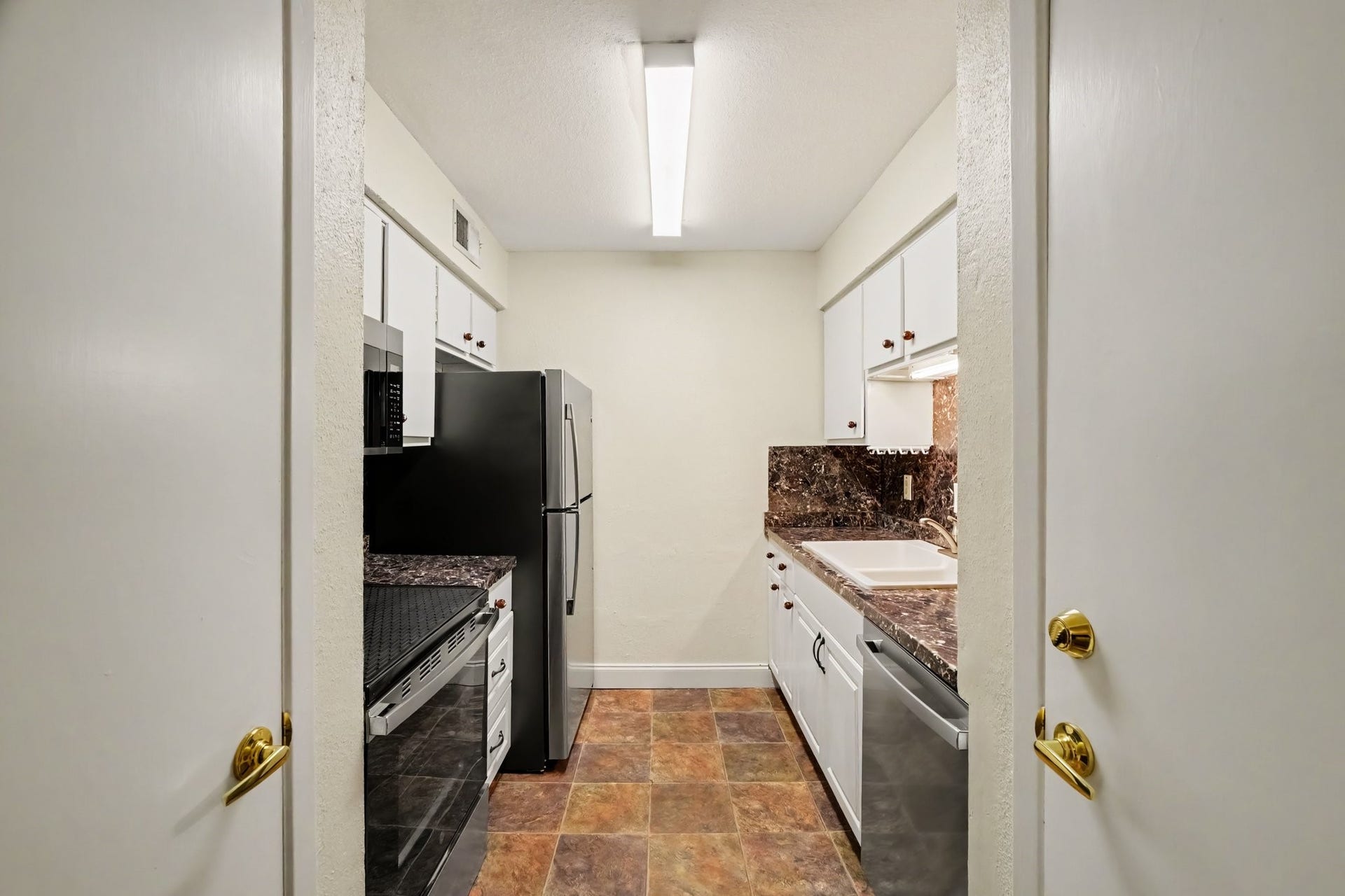 7575 Katy Freeway, #84, Houston, TX 77024 7575 Katy Freeway, #84, Houston, TX 77024