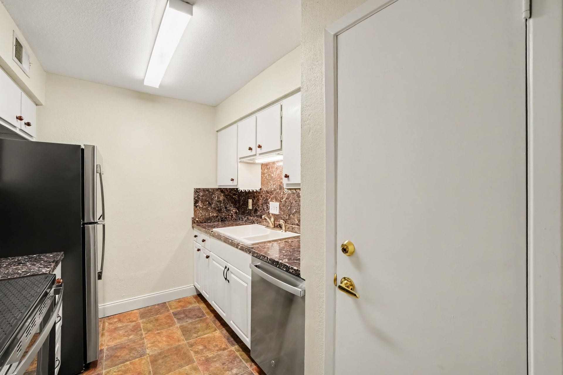 7575 Katy Freeway, #84, Houston, TX 77024 7575 Katy Freeway, #84, Houston, TX 77024