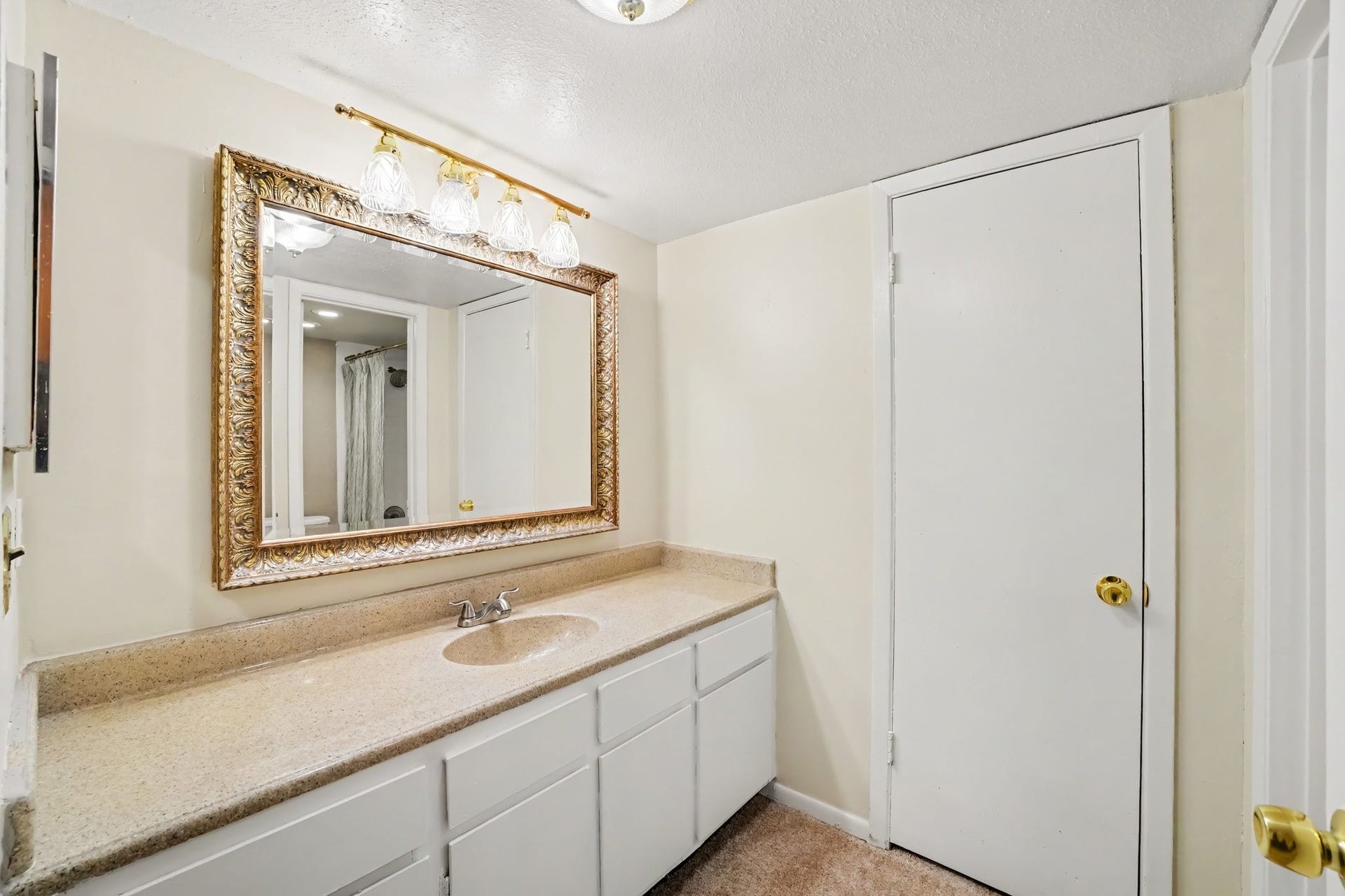 7575 Katy Freeway, #84, Houston, TX 77024 7575 Katy Freeway, #84, Houston, TX 77024
