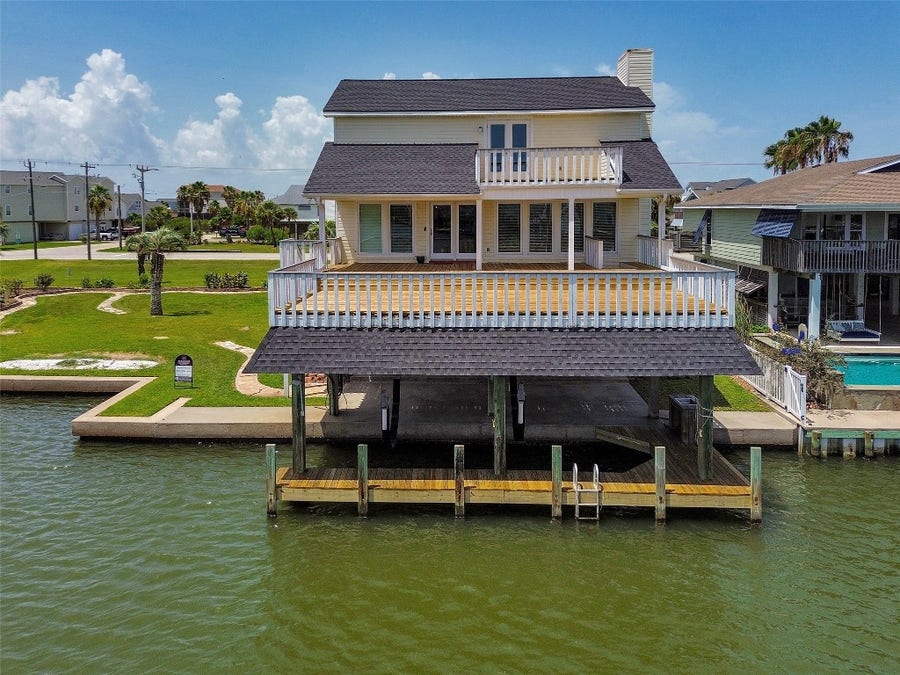 Property photo for 1327 Tiki Drive, Tiki Island, TX