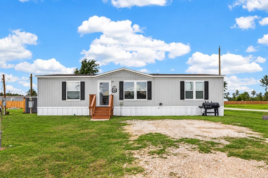 Property photo for 12802 Philmore Lane, Conroe, TX