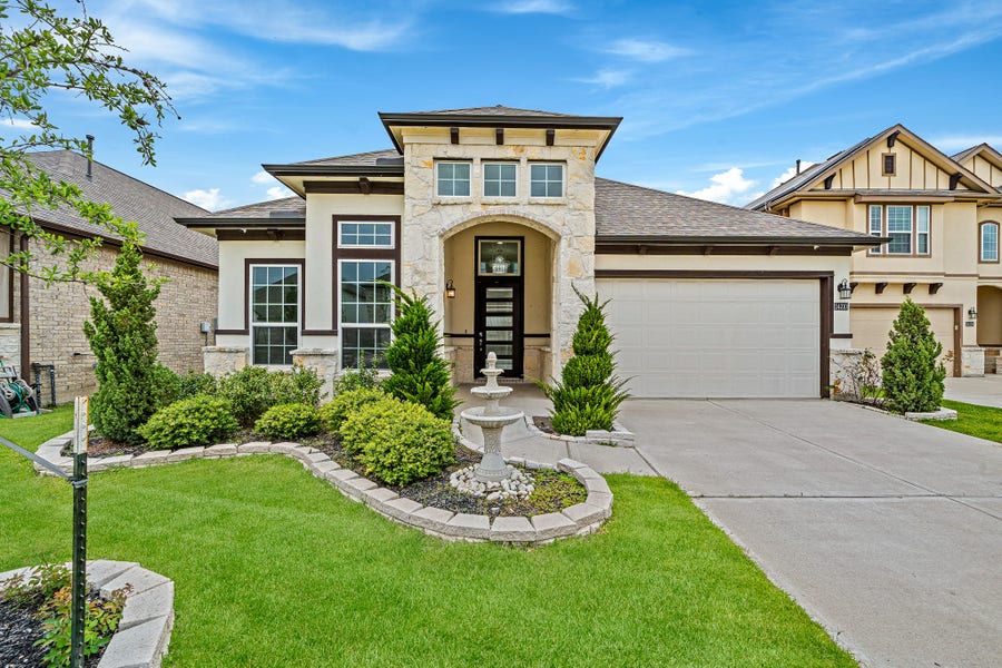 Property photo for 24310 Tesino River Circle, Katy, TX