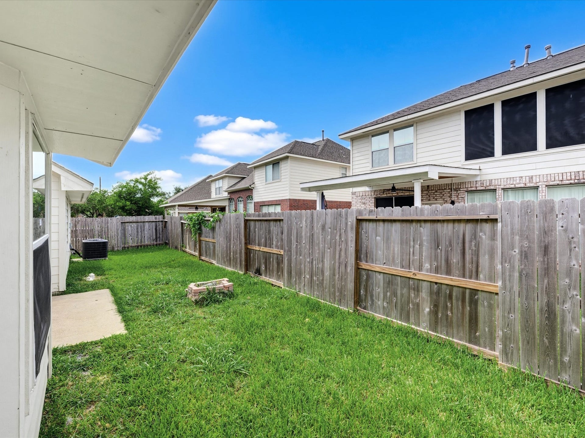 4619 Schiller Park Lane, Sugar Land, TX 77479 4619 Schiller Park Lane, Sugar Land, TX 77479