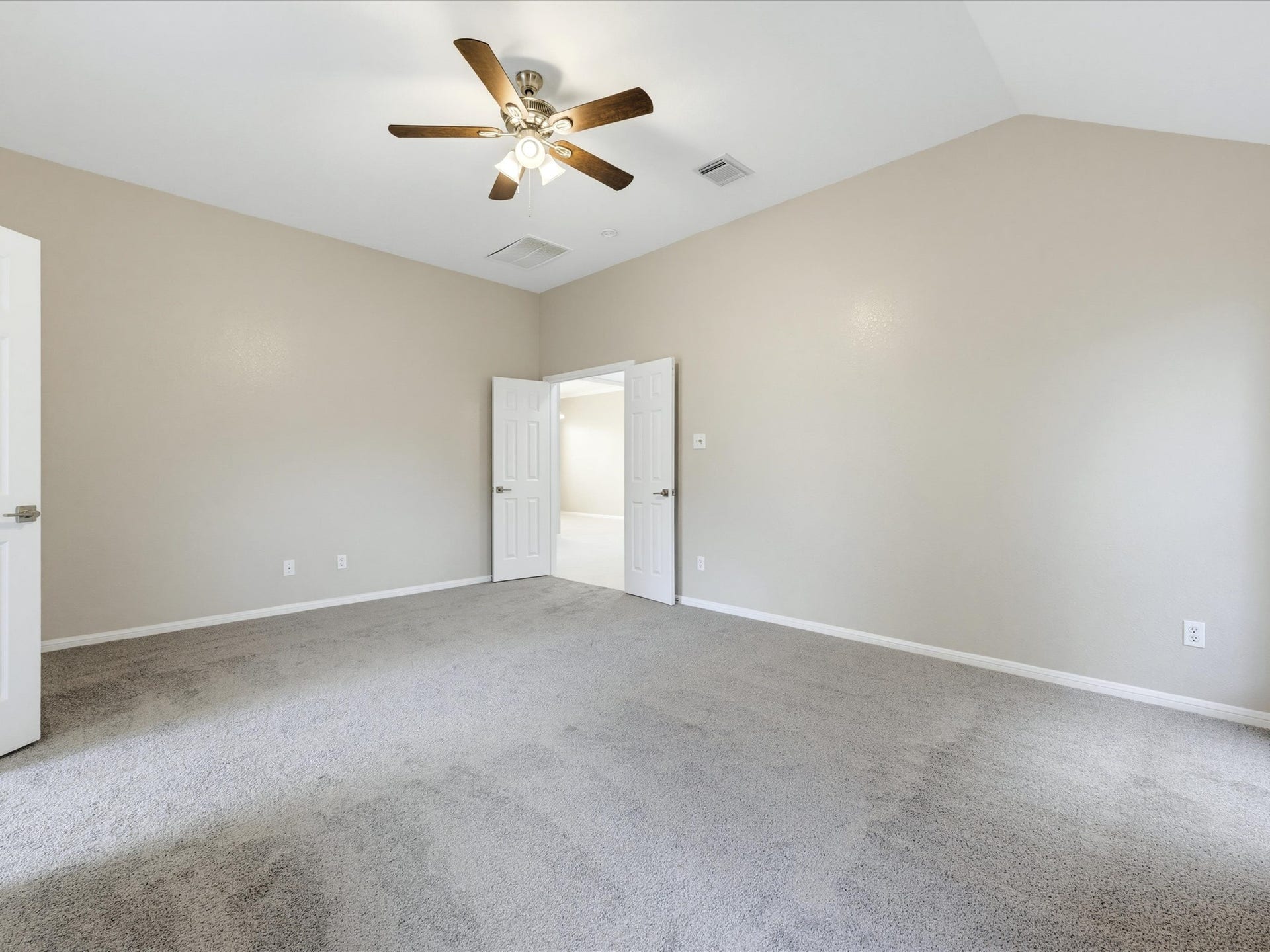 4619 Schiller Park Lane, Sugar Land, TX 77479 4619 Schiller Park Lane, Sugar Land, TX 77479