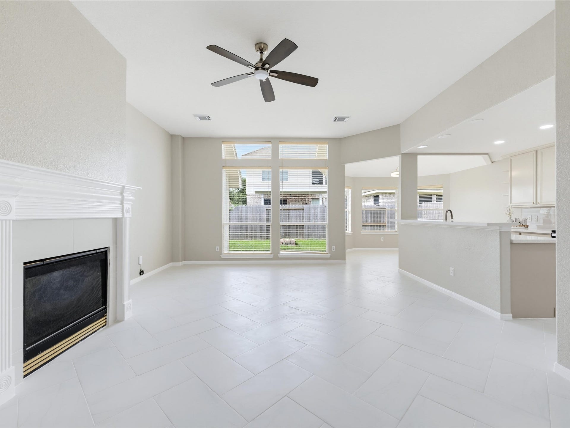4619 Schiller Park Lane, Sugar Land, TX 77479 4619 Schiller Park Lane, Sugar Land, TX 77479