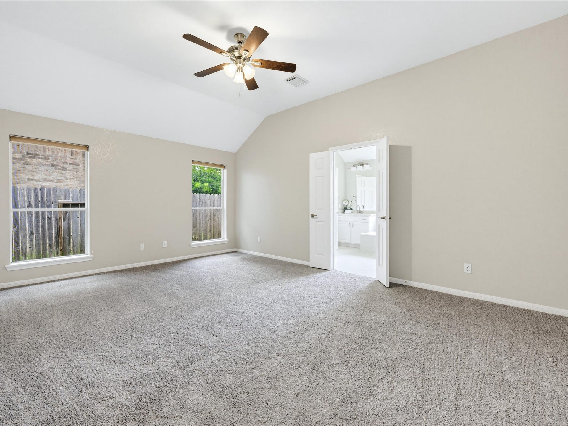 4619 Schiller Park Lane, Sugar Land, TX 77479 4619 Schiller Park Lane, Sugar Land, TX 77479