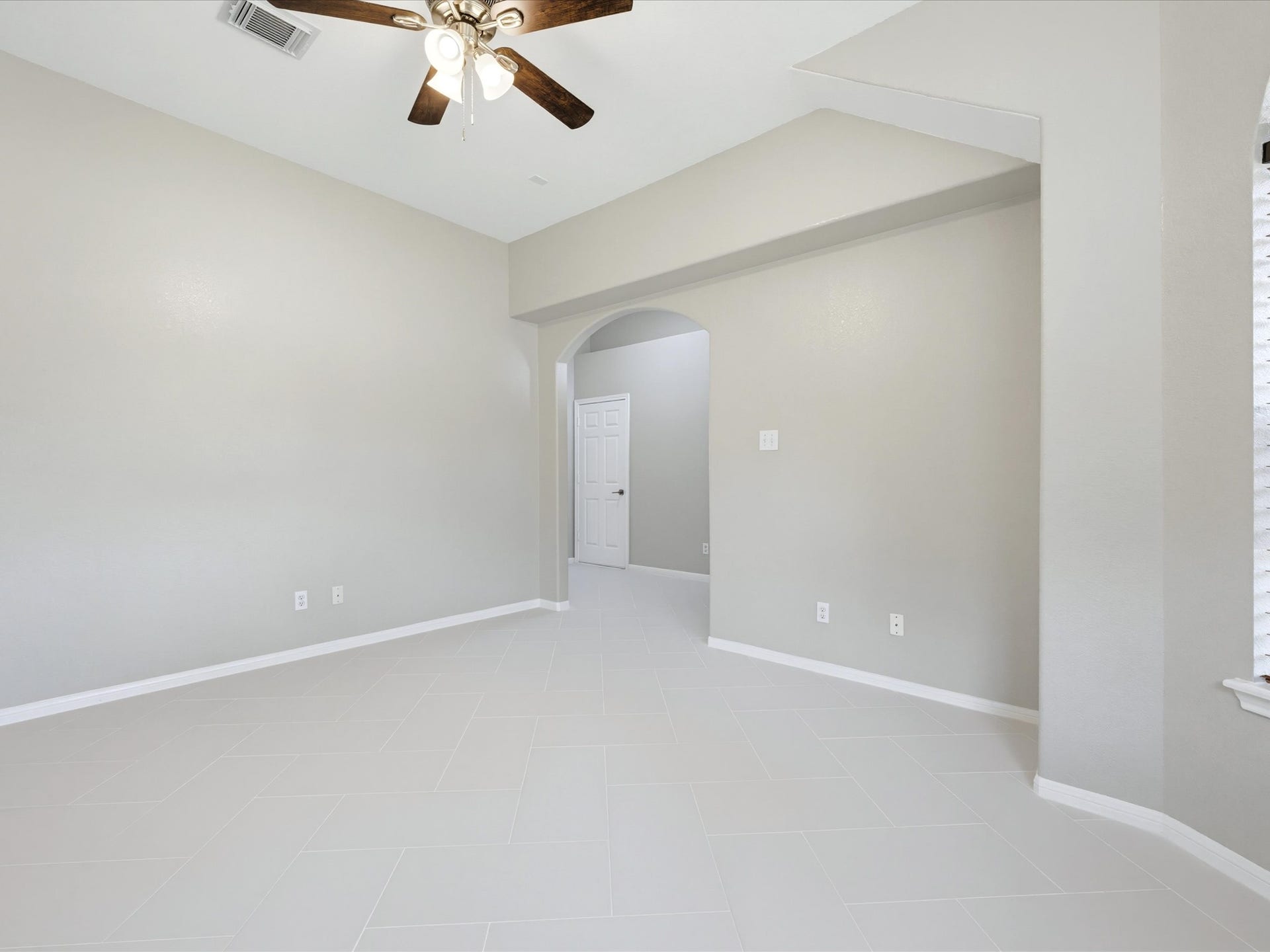 4619 Schiller Park Lane, Sugar Land, TX 77479 4619 Schiller Park Lane, Sugar Land, TX 77479