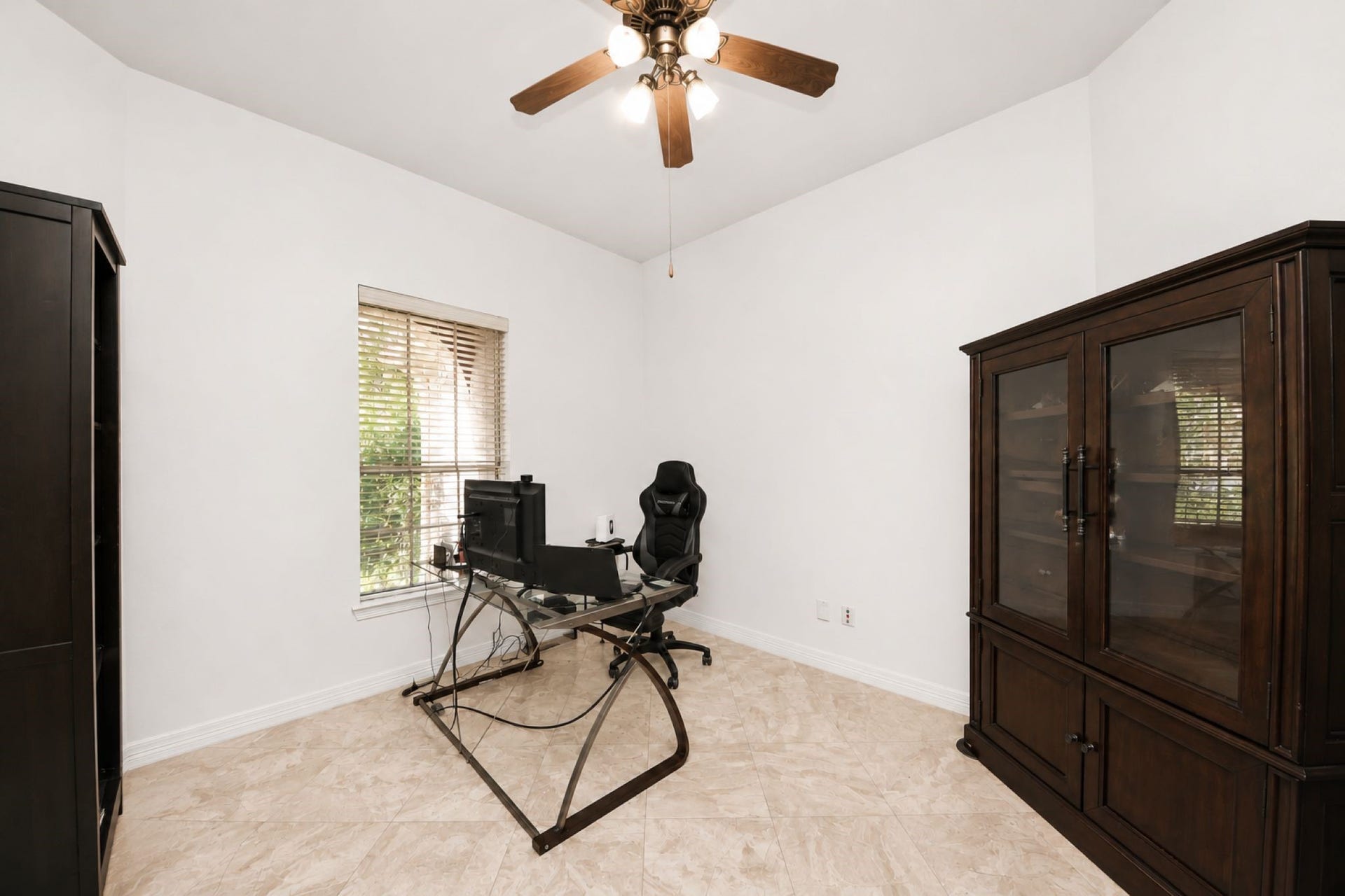 21123 Dover Park Lane, Katy, TX 77450 21123 Dover Park Lane, Katy, TX 77450