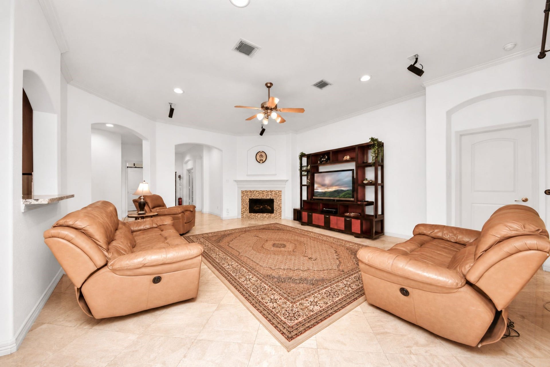 21123 Dover Park Lane, Katy, TX 77450 21123 Dover Park Lane, Katy, TX 77450
