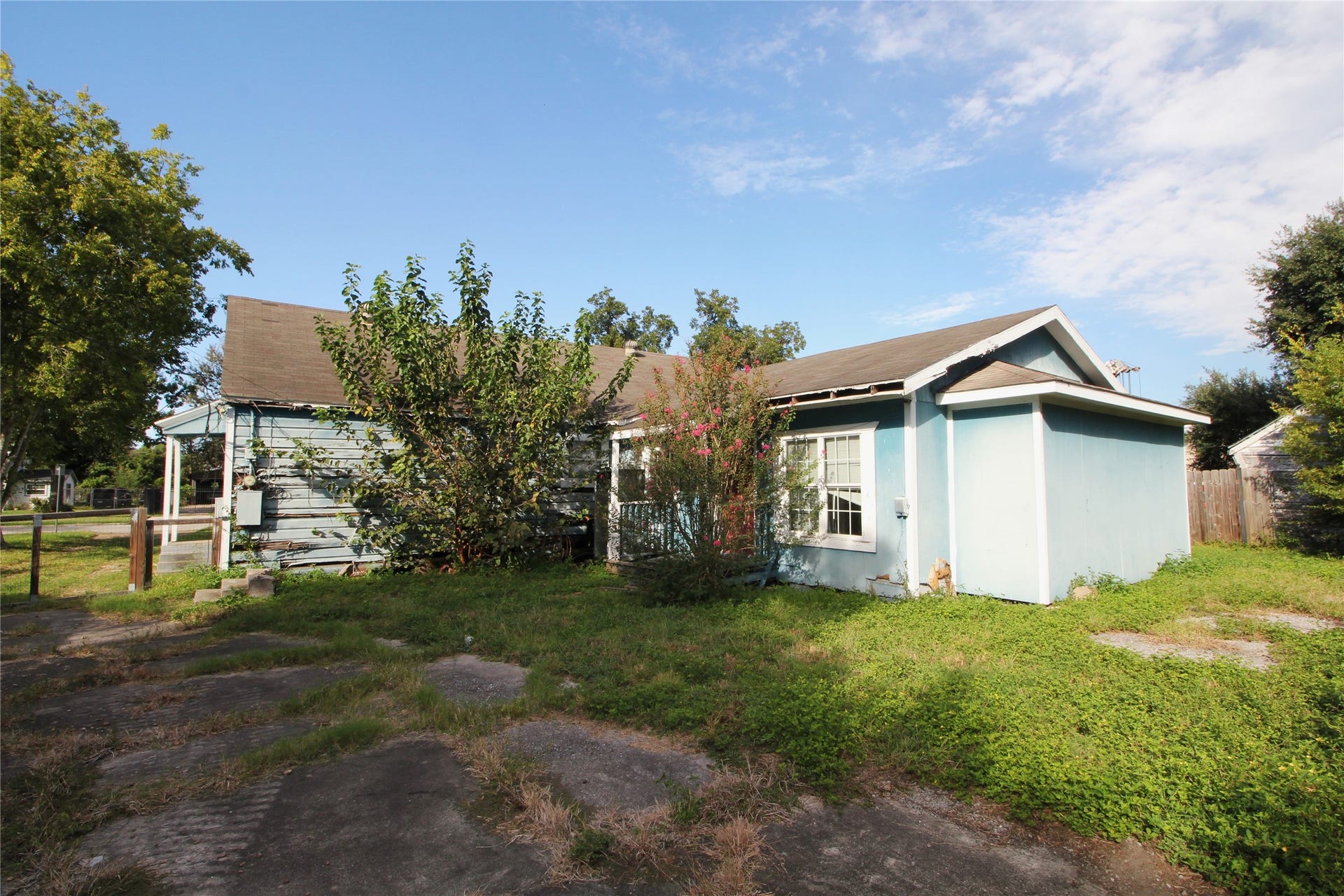 8022 Hartford Street, Houston, TX 77017 View of 2nd Unit attached to front house
