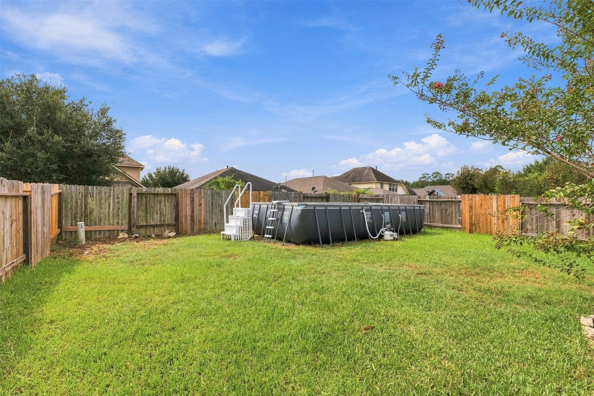 135 Piney Pathway, Magnolia, TX 77354 135 Piney Pathway, Magnolia, TX 77354