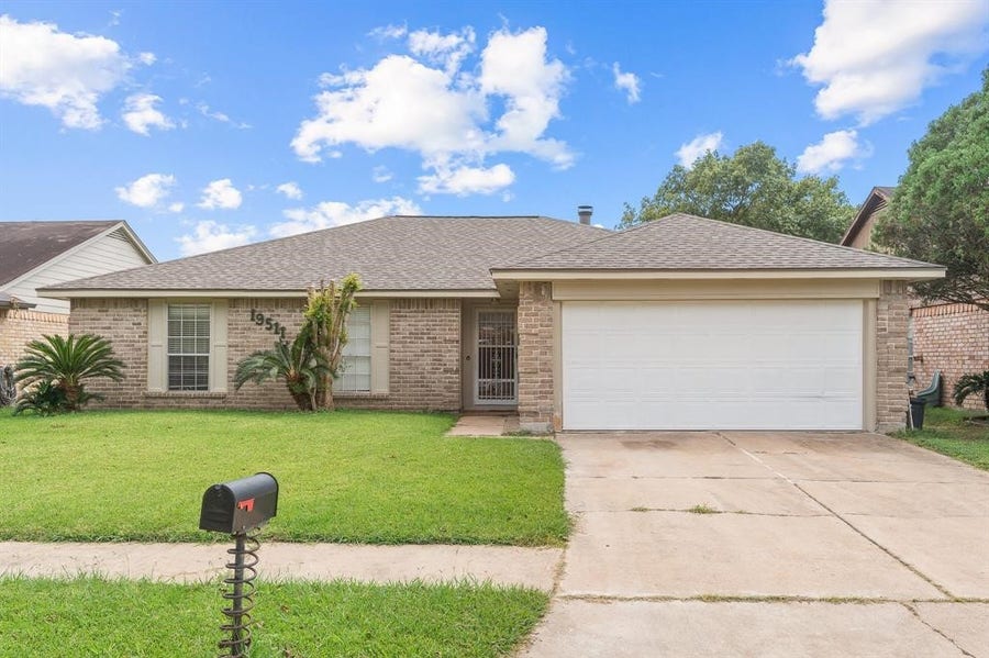 Property photo for 19511 Westhaven Drive, Houston, TX