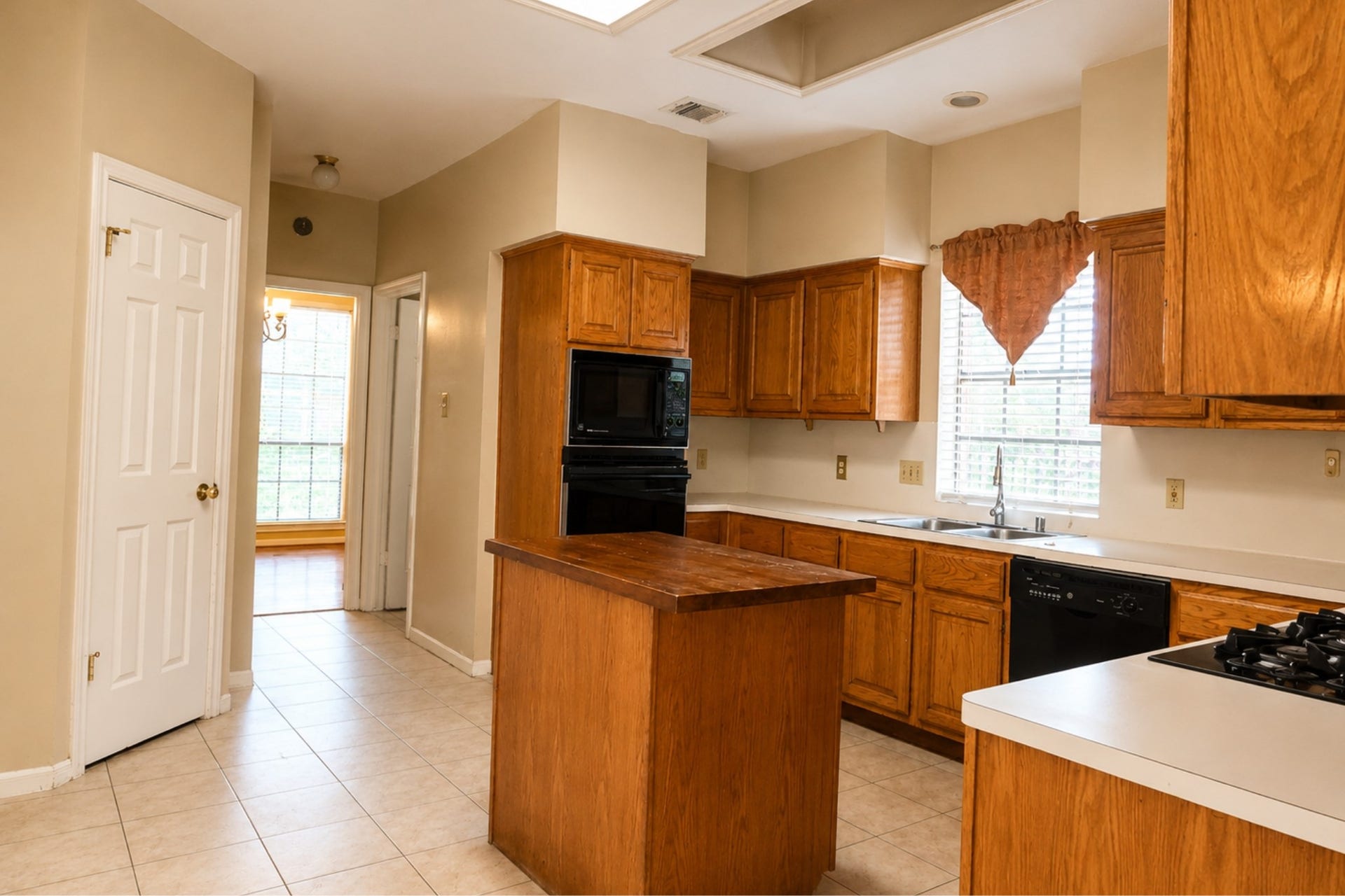 14423 Redbud Valley Trail, Houston, TX 77062 14423 Redbud Valley Trail, Houston, TX 77062