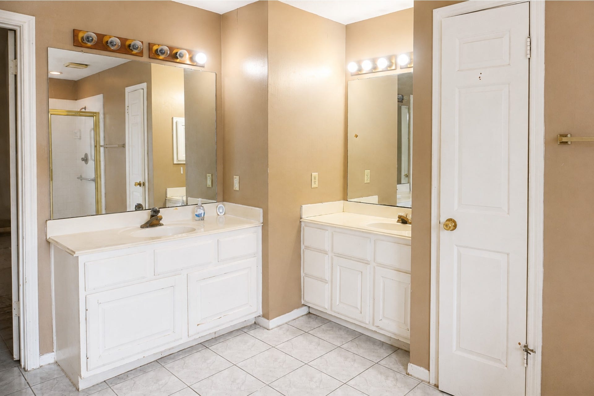 14423 Redbud Valley Trail, Houston, TX 77062 14423 Redbud Valley Trail, Houston, TX 77062