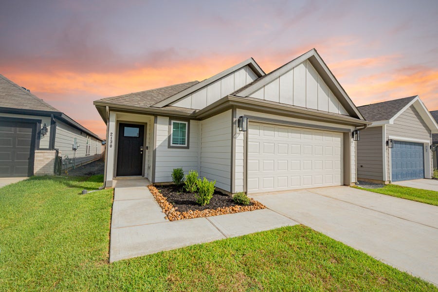 Property photo for 2130 Creole Creek Lane, Houston, TX
