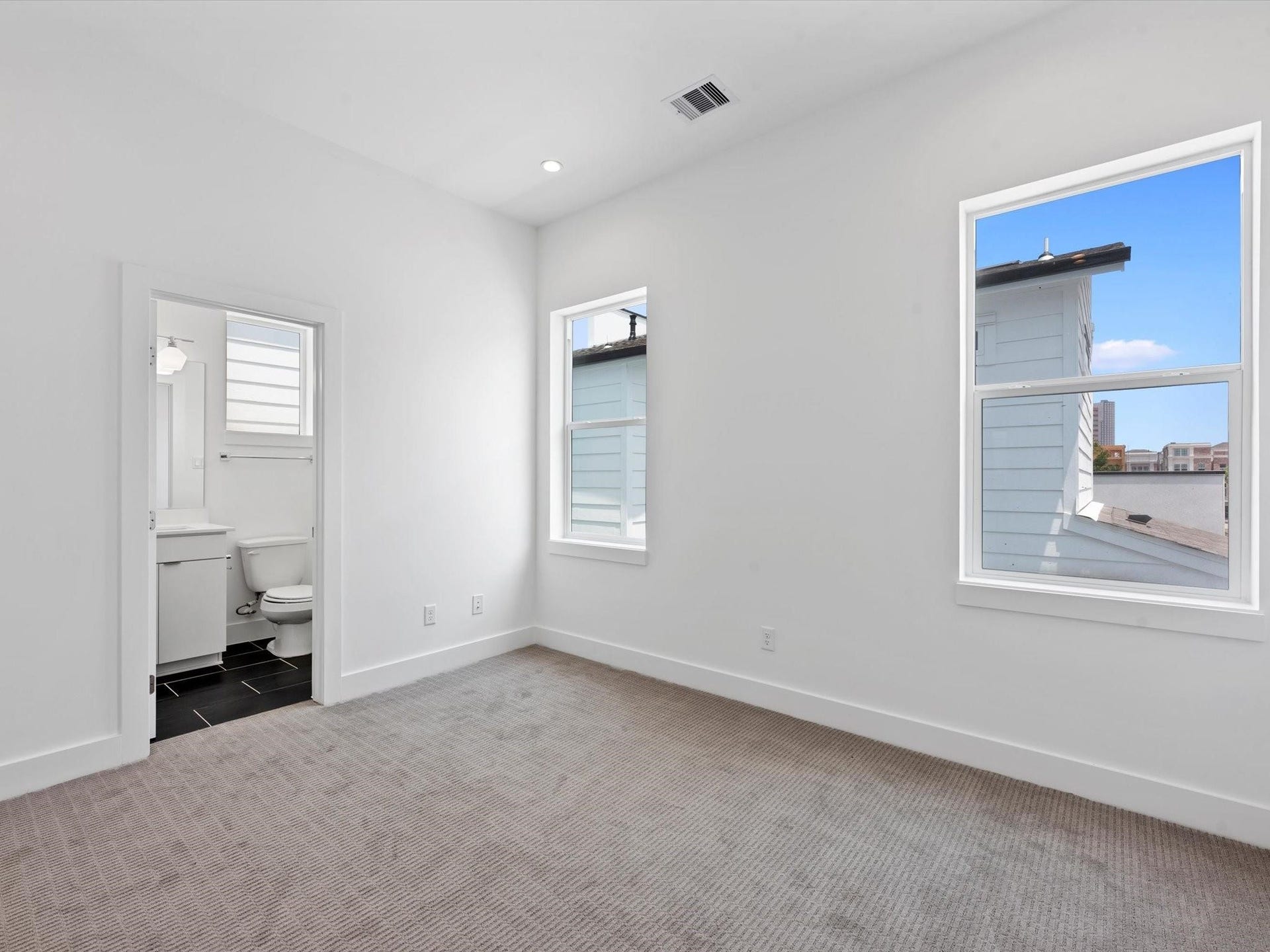 Bedroom 3  3rd Floor