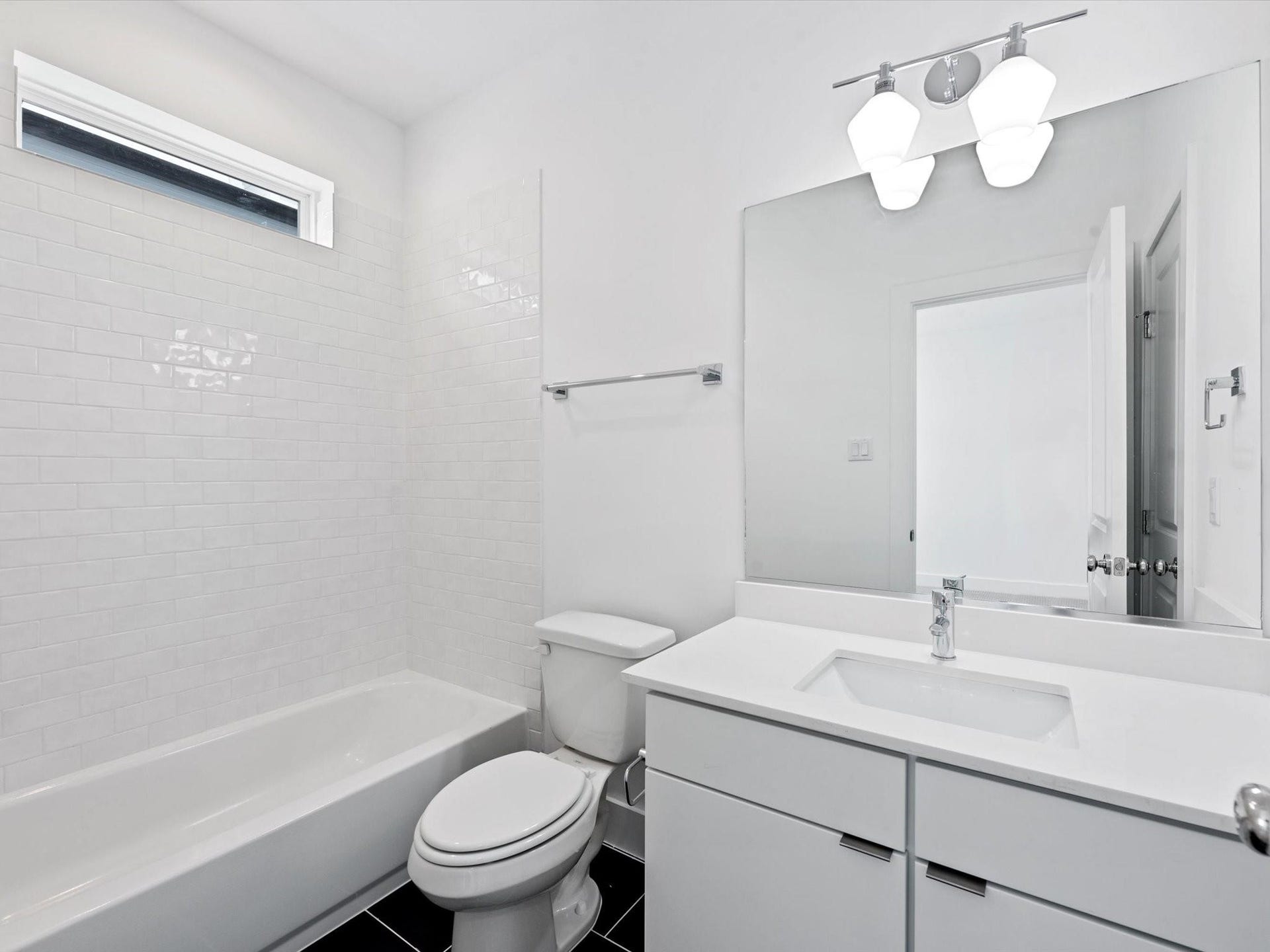 1st Floor Bathroom