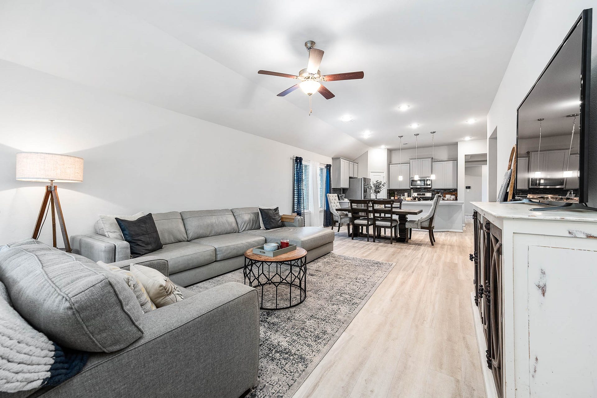 3707 Amoroso Drive, Iowa Colony, TX 77583 The open concept allows the conversations and good vibes to keep flowing throughout the home.