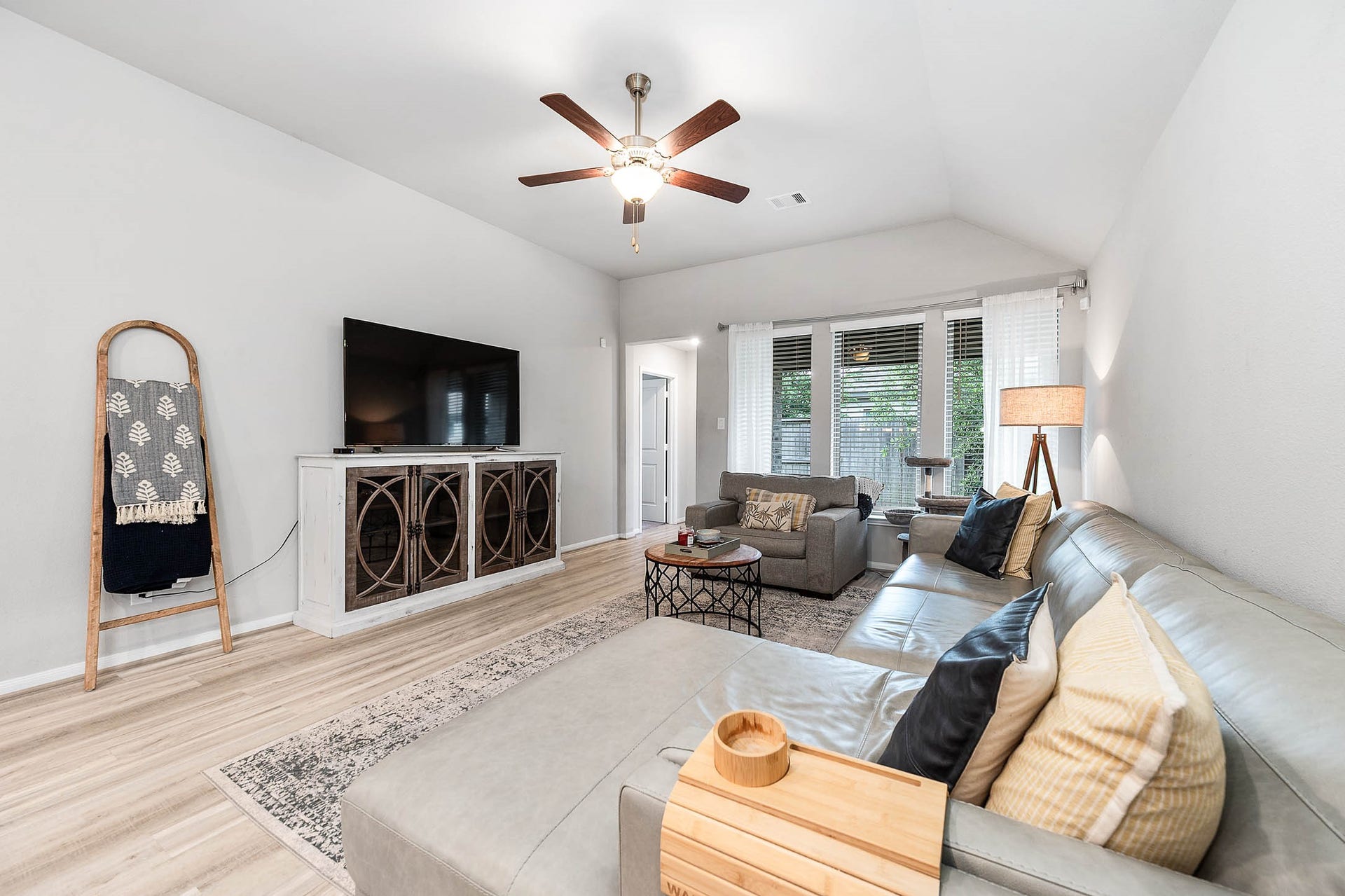 3707 Amoroso Drive, Iowa Colony, TX 77583 Take of your shoes and settle in! The natural light bathing this Living Room give it such an inviting feel.