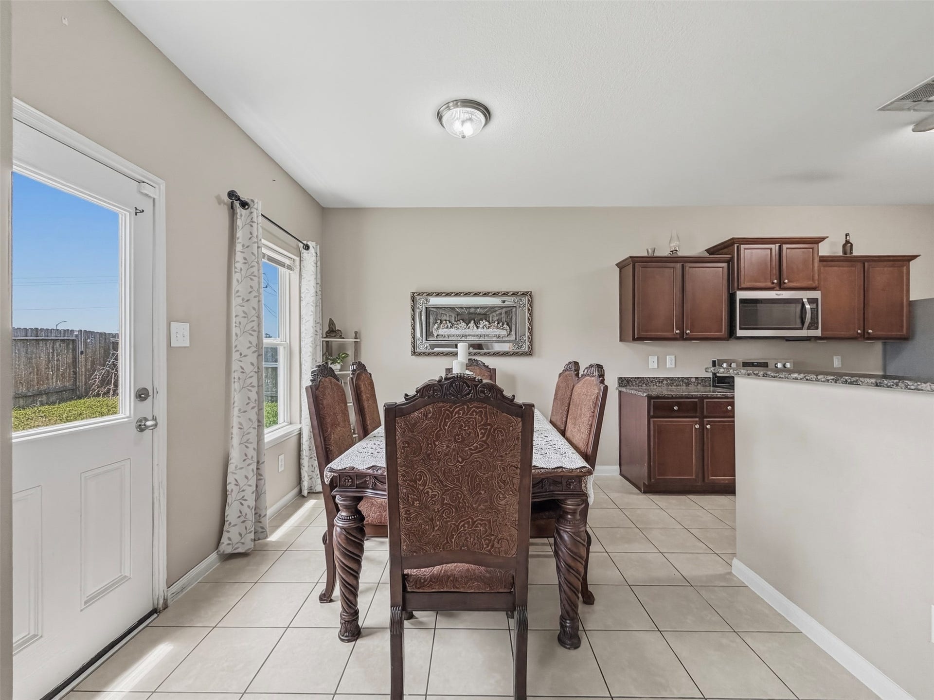 419 Turquoise Trade Drive, La Marque, TX 77568 Dining Room
