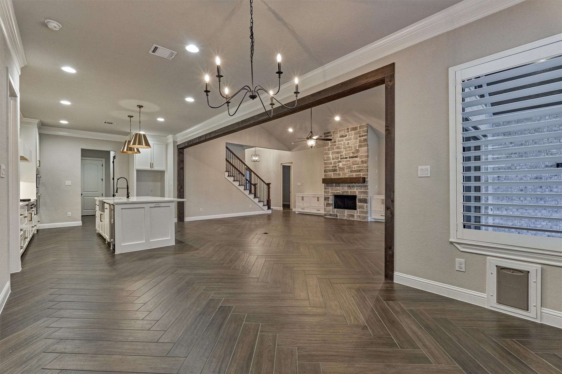 11618 Renaissance Drive, Montgomery, TX 77356 Large dining area with windows overlooking the pool and lake.