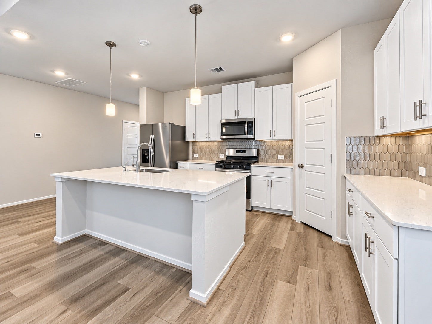 17795 Mill Manor Drive, Conroe, TX 77316 17795 Mill Manor Drive, Conroe, TX 77316
