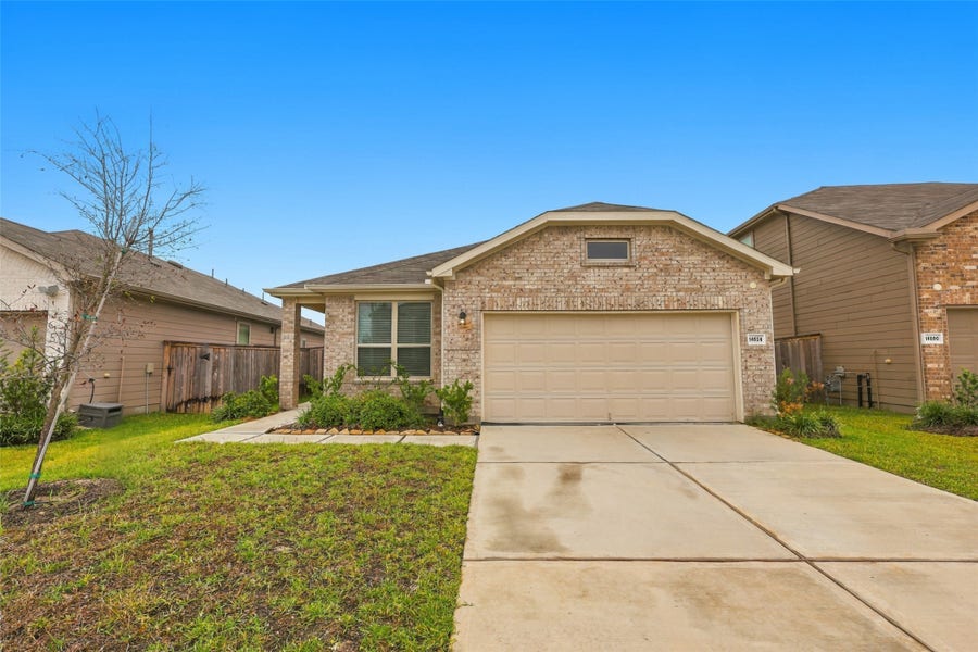 Property photo for 14894 Ash Landing Dr Drive, Conroe, TX