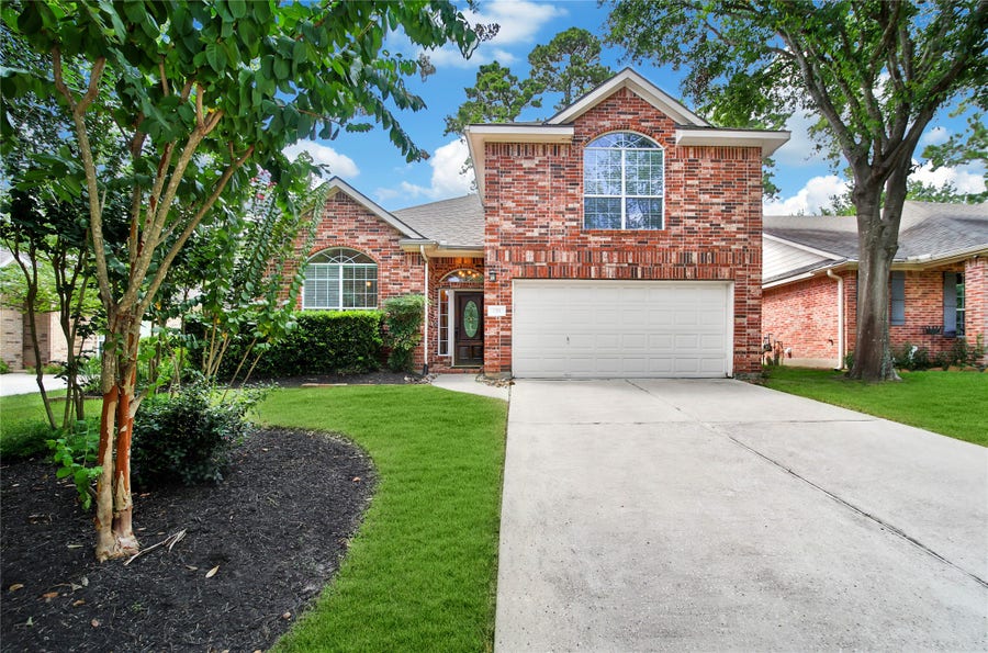 Property photo for 159 S Queenscliff Circle, The Woodlands, TX