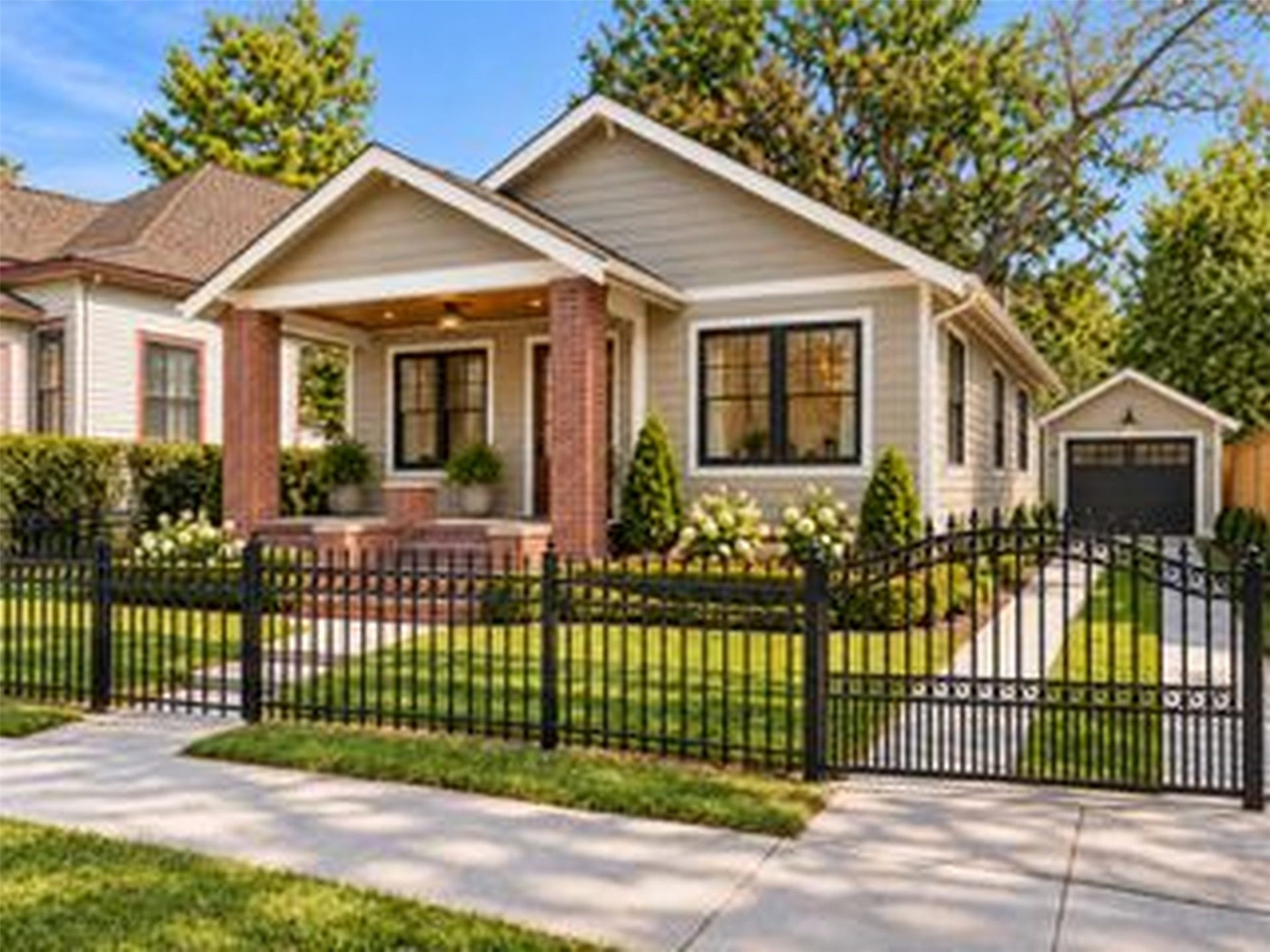 1224 Studewood Street, Houston, TX 77008 Virtually staged
