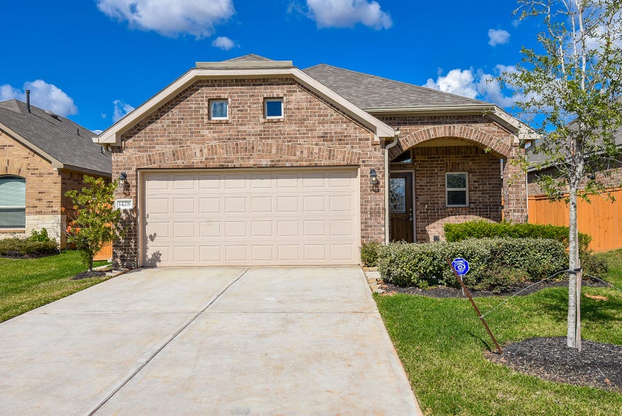 Property photo for 1428 Sundown Glen Lane, Katy, TX