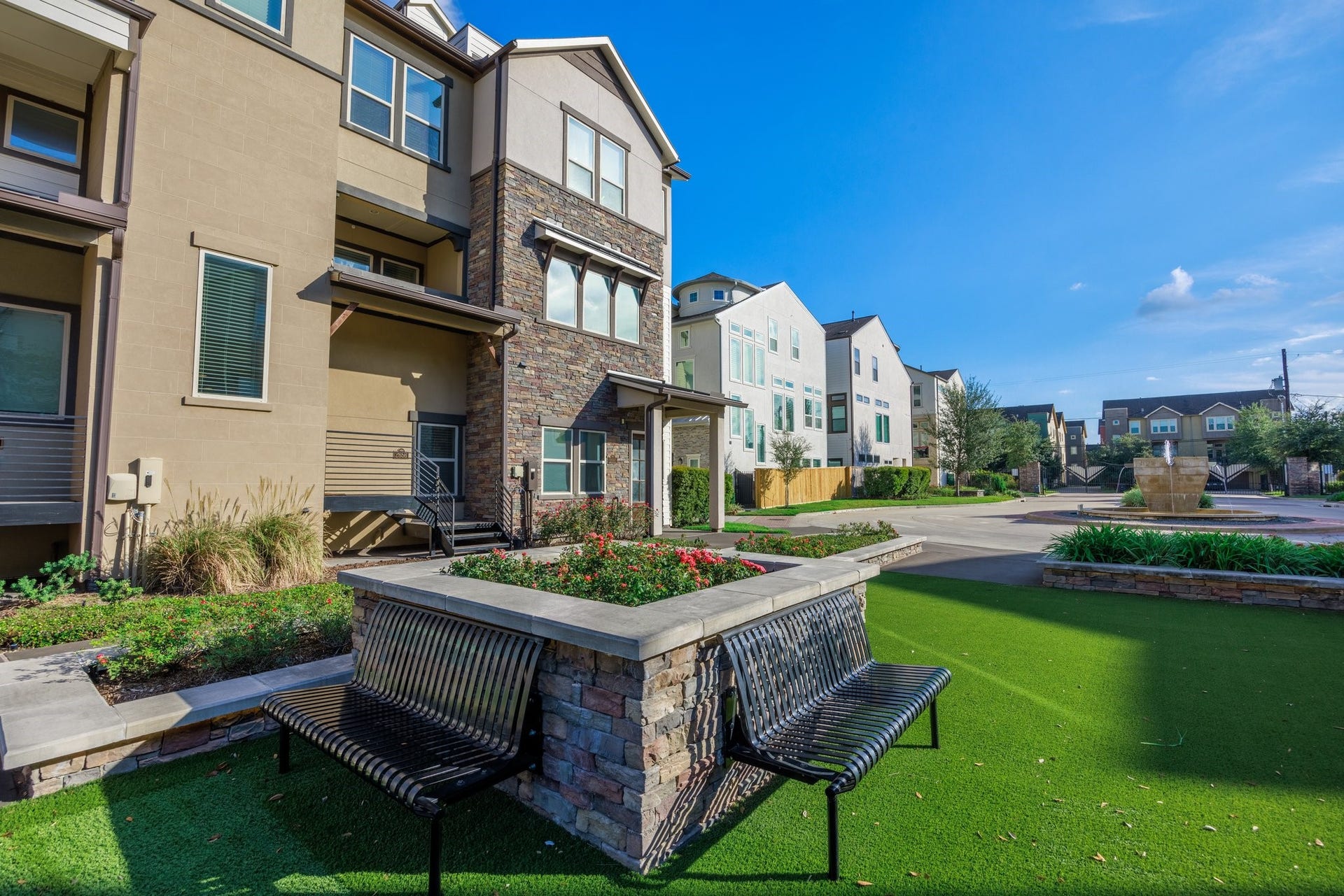 2656 Fountain Key Boulevard, Houston, TX 77008 2656 Fountain Key Boulevard, Houston, TX 77008