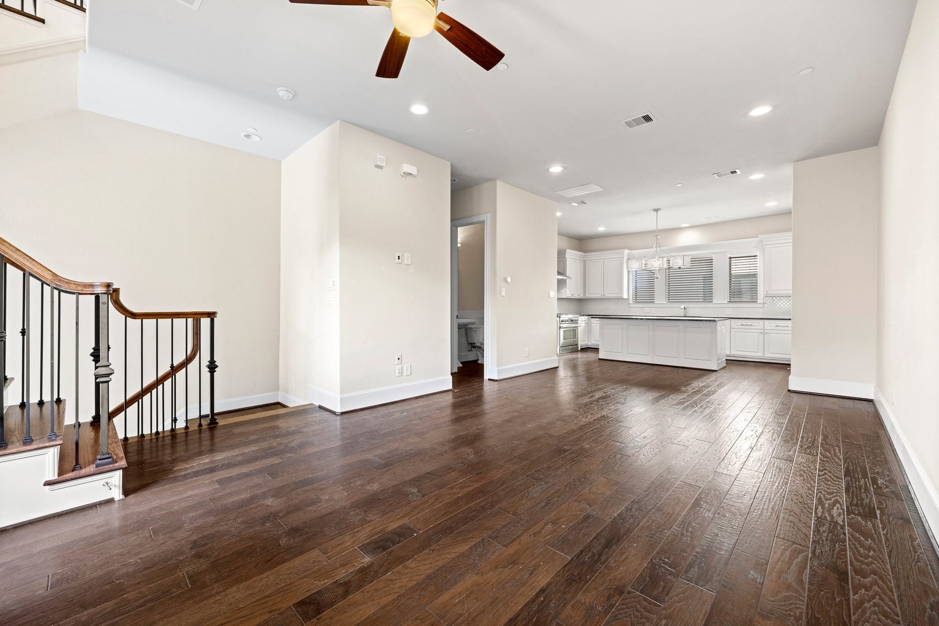 2656 Fountain Key Boulevard, Houston, TX 77008 2656 Fountain Key Boulevard, Houston, TX 77008