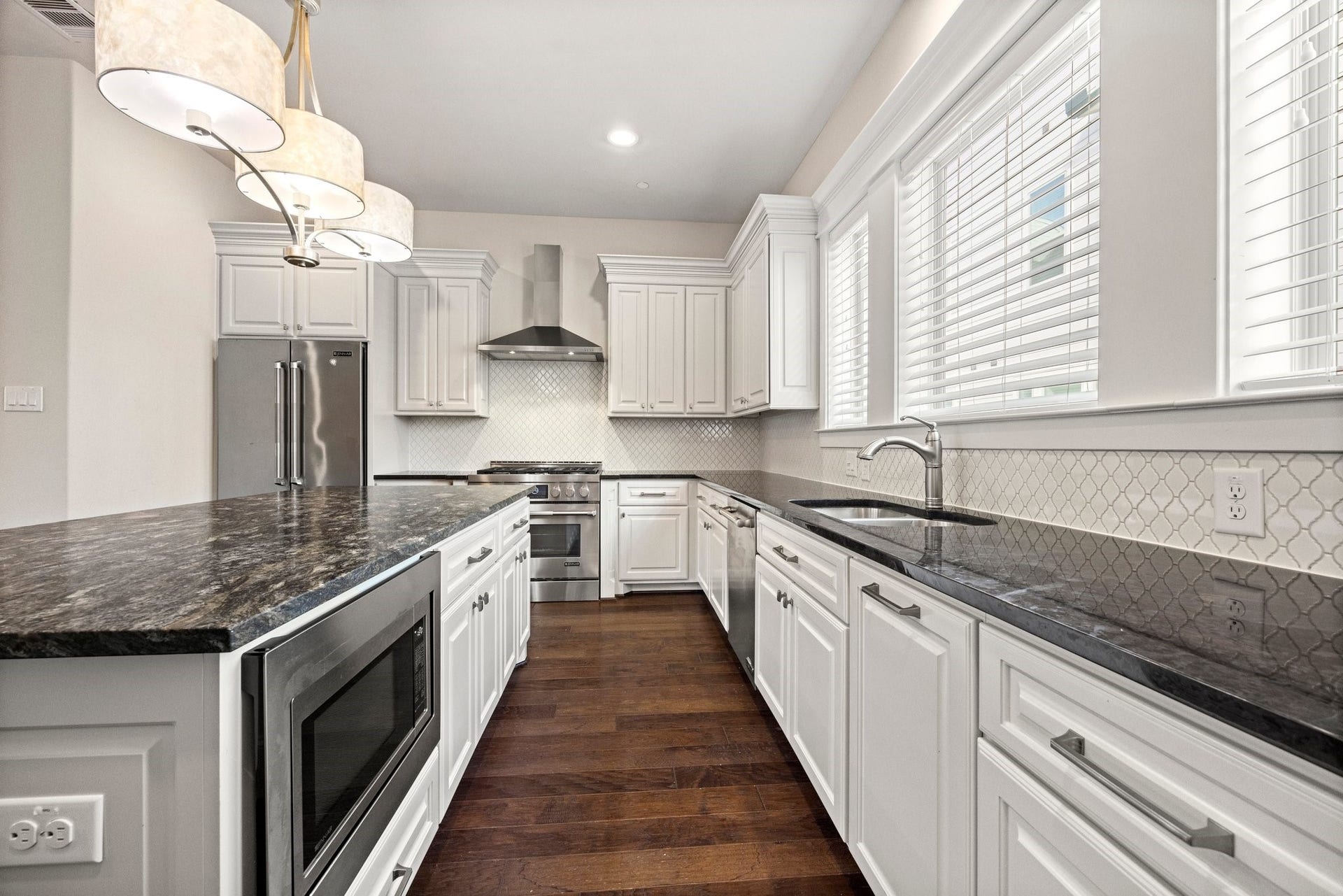 2656 Fountain Key Boulevard, Houston, TX 77008 2656 Fountain Key Boulevard, Houston, TX 77008