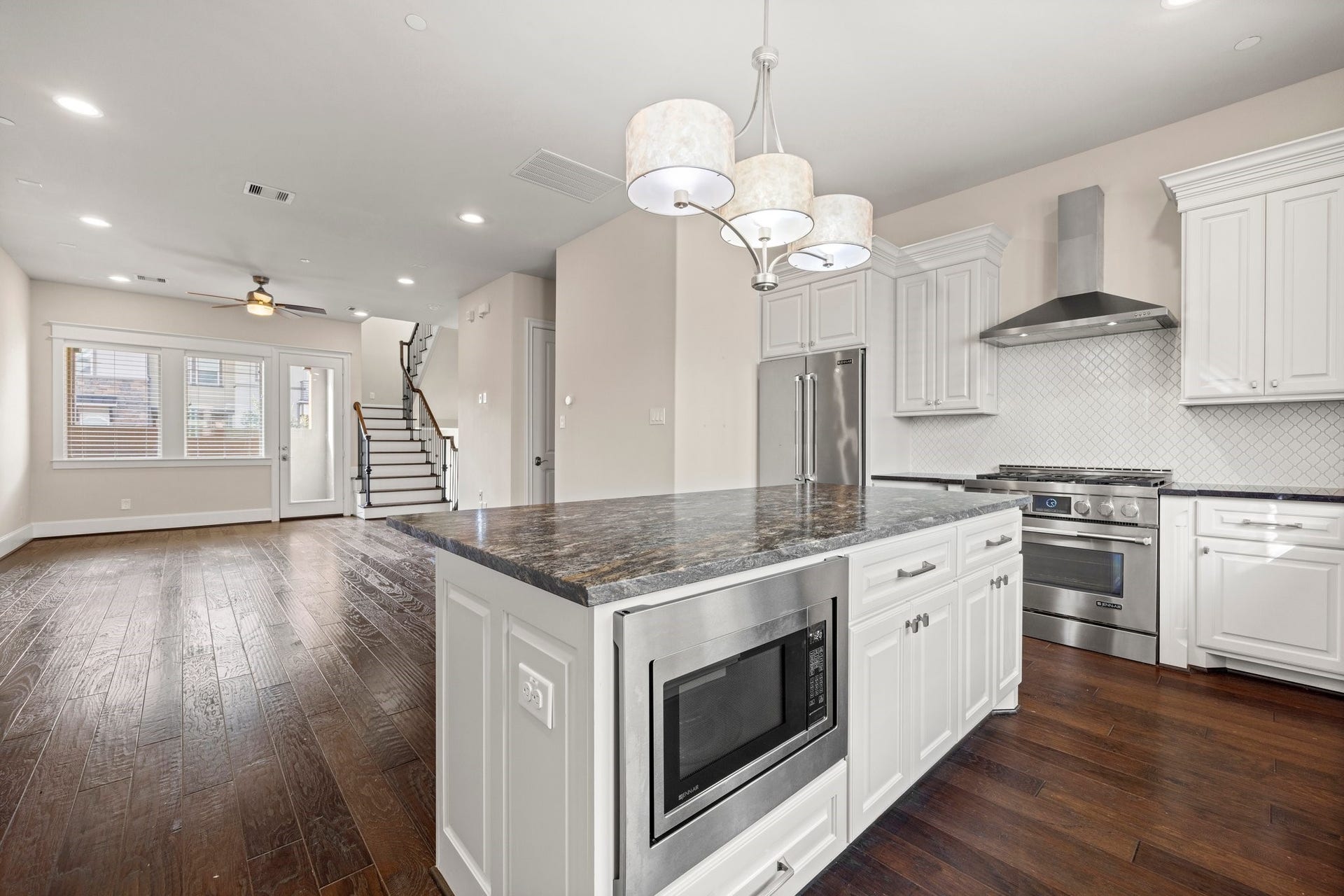 2656 Fountain Key Boulevard, Houston, TX 77008 2656 Fountain Key Boulevard, Houston, TX 77008