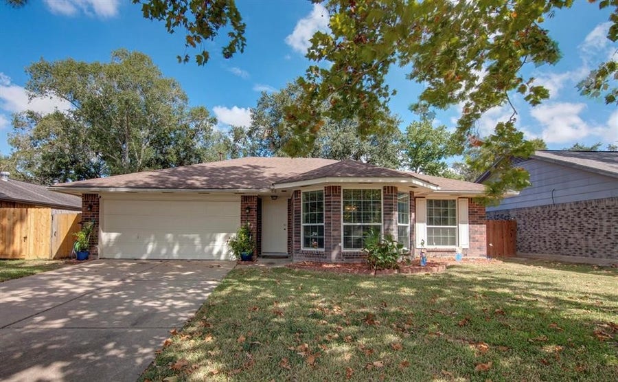 Property photo for 18734 Highland Trail, Houston, TX