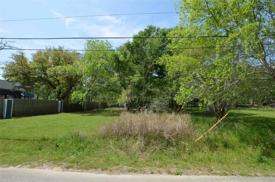 Property photo for 0 Bryant Lane, League City, TX